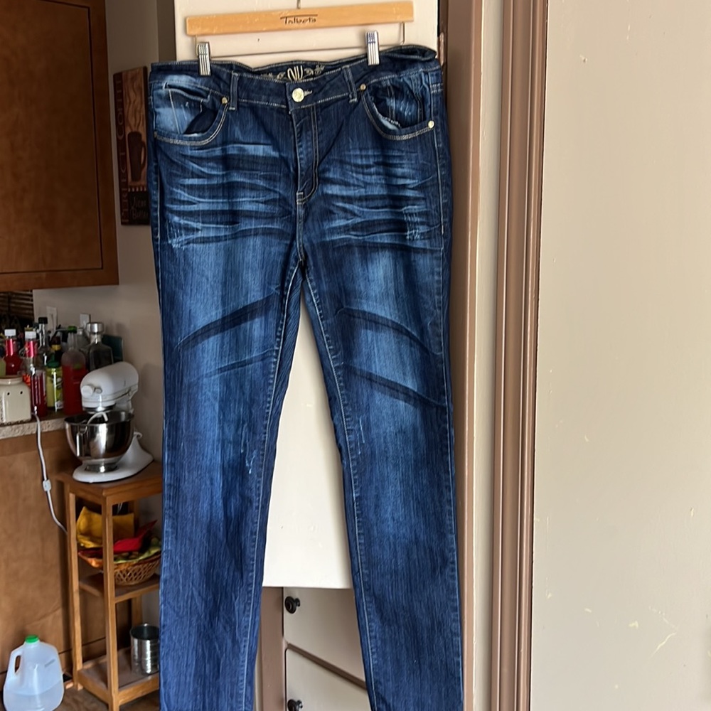NV Jeans - size 16 straight leg